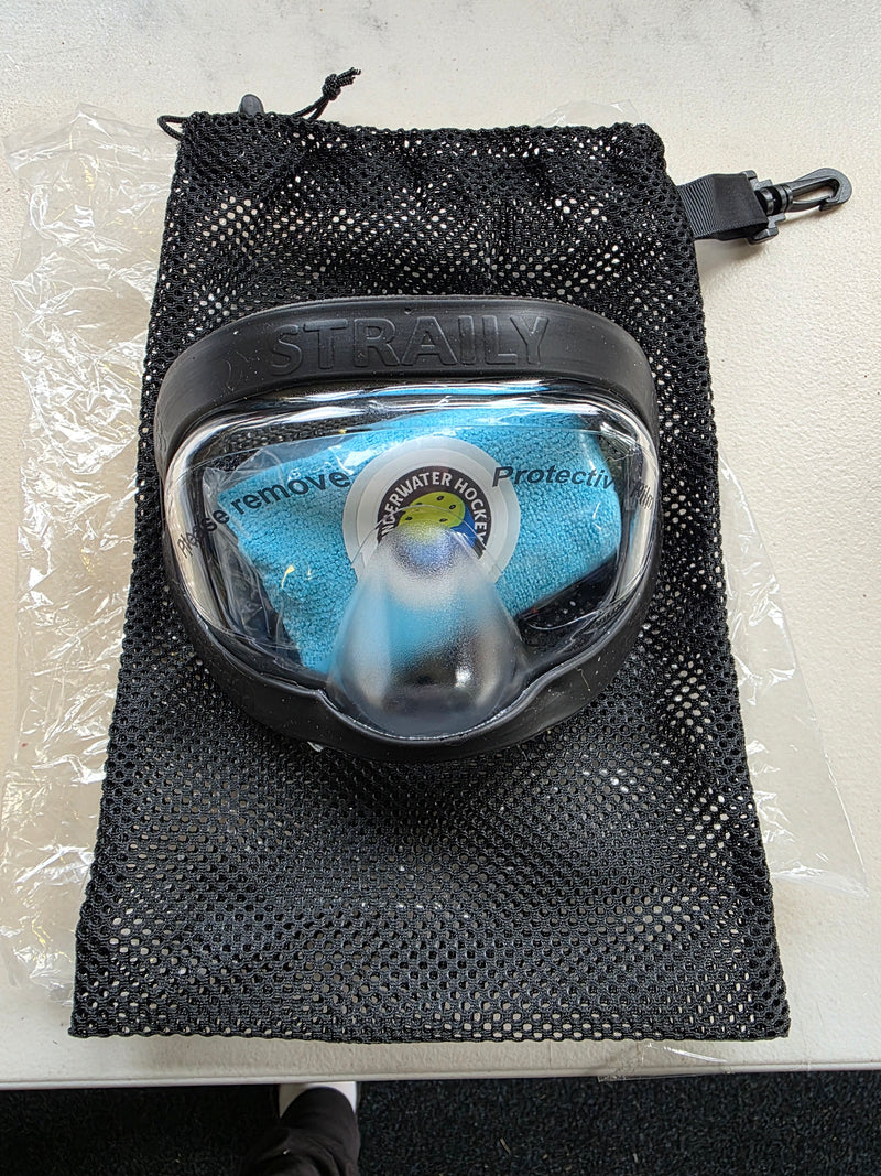 Straily UW Sports Mask